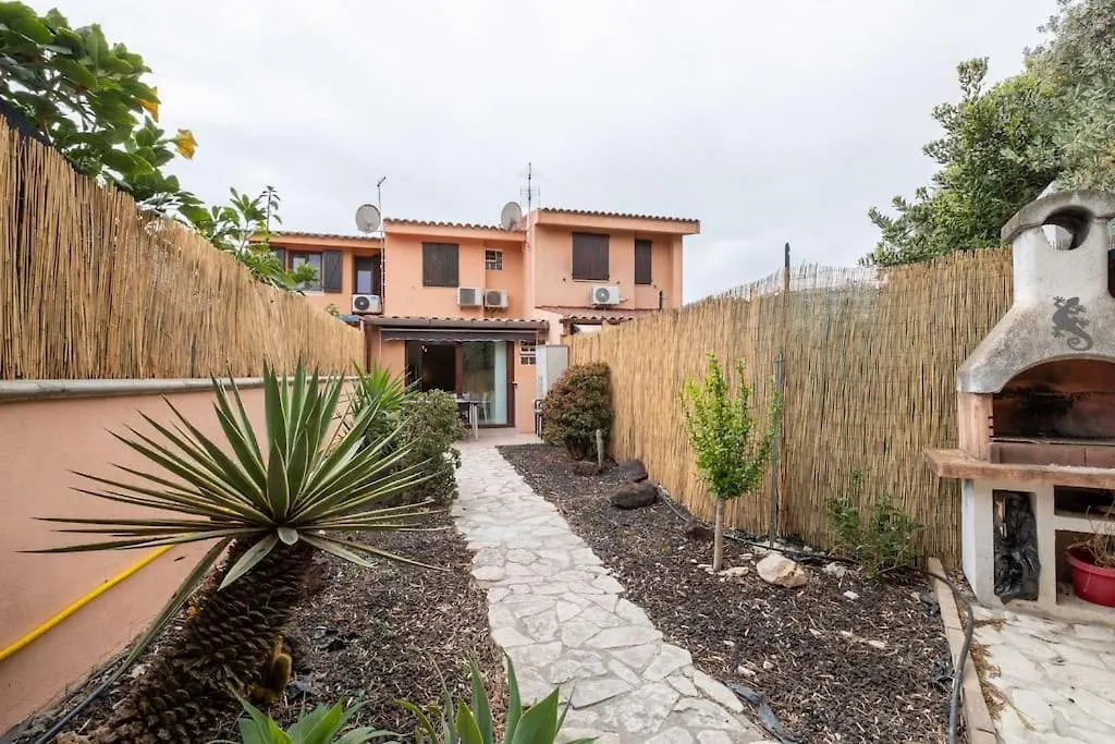 Sant'Andrea Villa- 300M From The Beach- Easy Parking- Netflix-Self Check-In كوارتو سانتيلينا 0*,