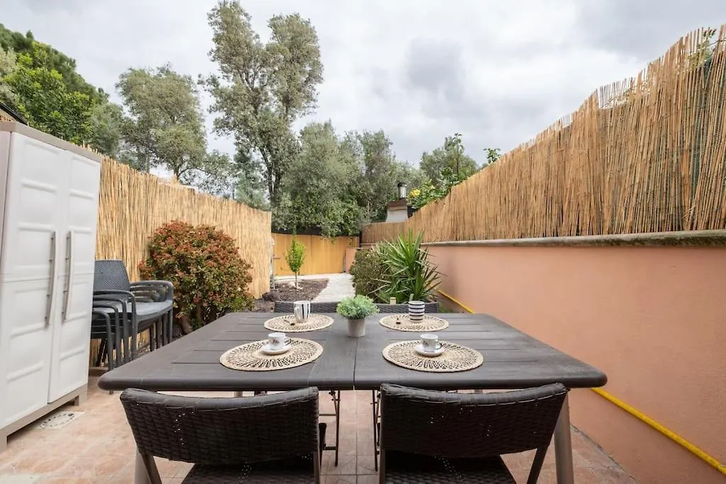 فيلة Sant'Andrea Villa- 300M From The Beach- Easy Parking- Netflix-Self Check-In كوارتو سانتيلينا إيطاليا