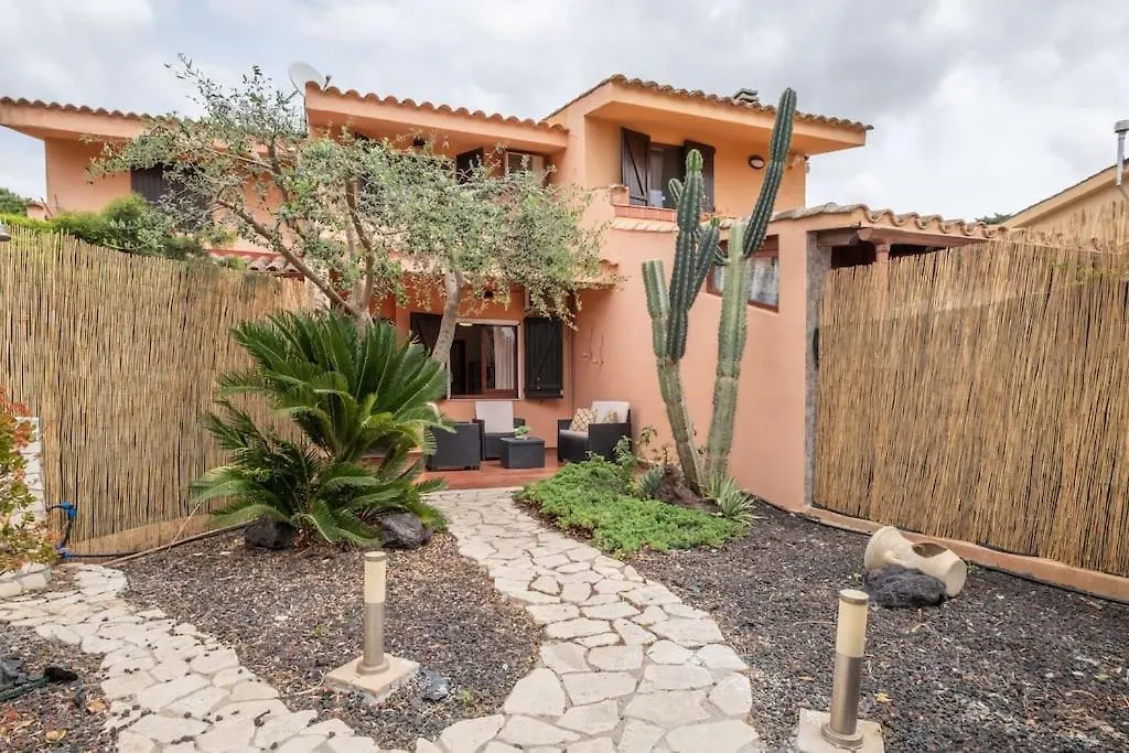 فيلة Sant'Andrea Villa- 300M From The Beach- Easy Parking- Netflix-Self Check-In كوارتو سانتيلينا
