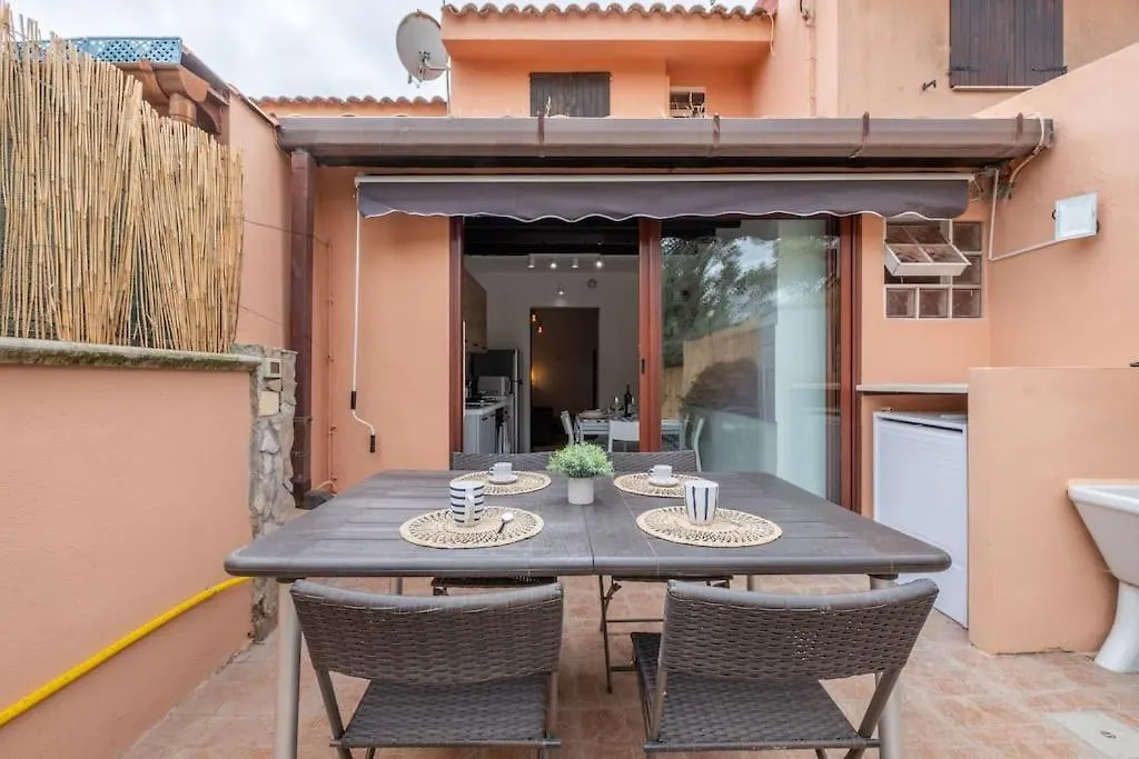 Sant'Andrea Villa- 300M From The Beach- Easy Parking- Netflix-Self Check-In كوارتو سانتيلينا