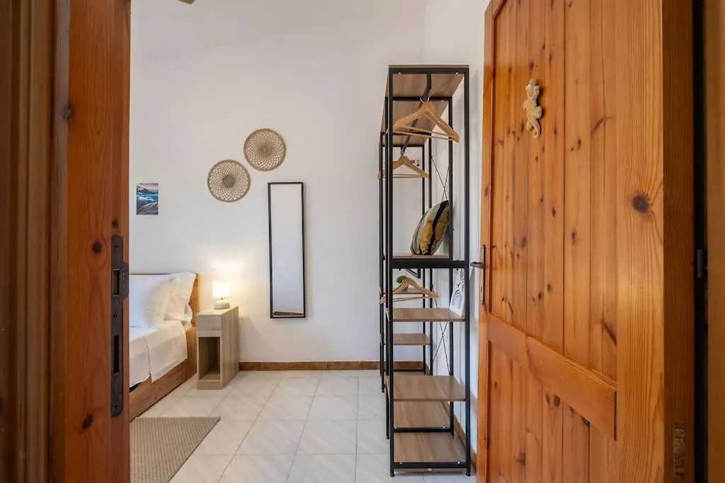 فيلة Sant'Andrea Villa- 300M From The Beach- Easy Parking- Netflix-Self Check-In كوارتو سانتيلينا
